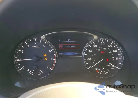 2017 Nissan Altima 2.5 z USA, uszkodzony, nr VIN 1N4AL3AP5HC272536